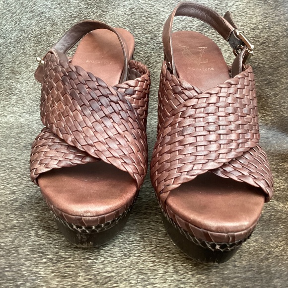 Vince Camuto Signature Vi Lenny Latigo Wrap Leather Wedges - Picture 10 of 11